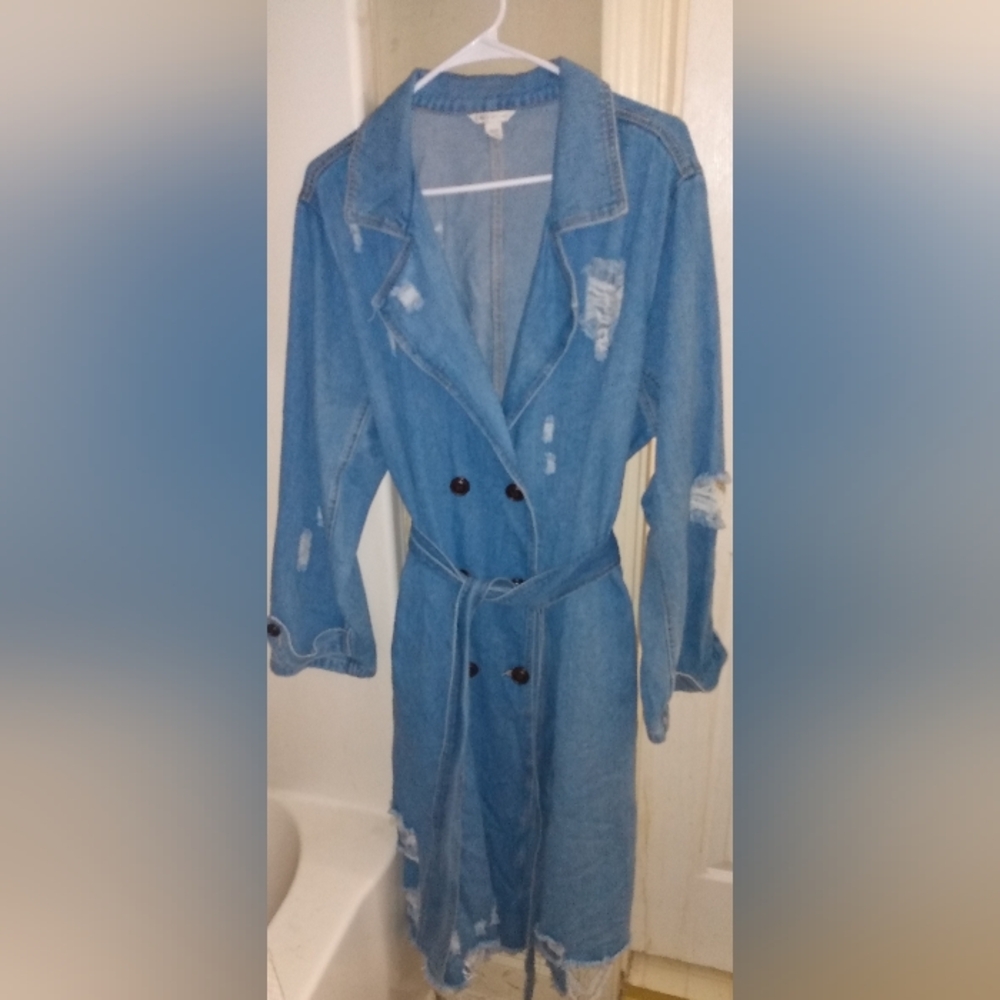 Women's Cato Denim Distressed Belted Long Trench Coat With Pockets Size 18/20